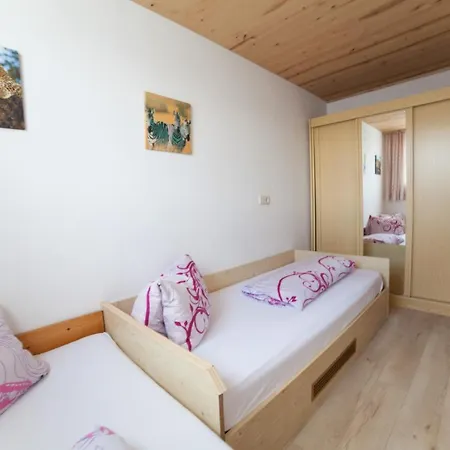 Haus Bucher Apartment